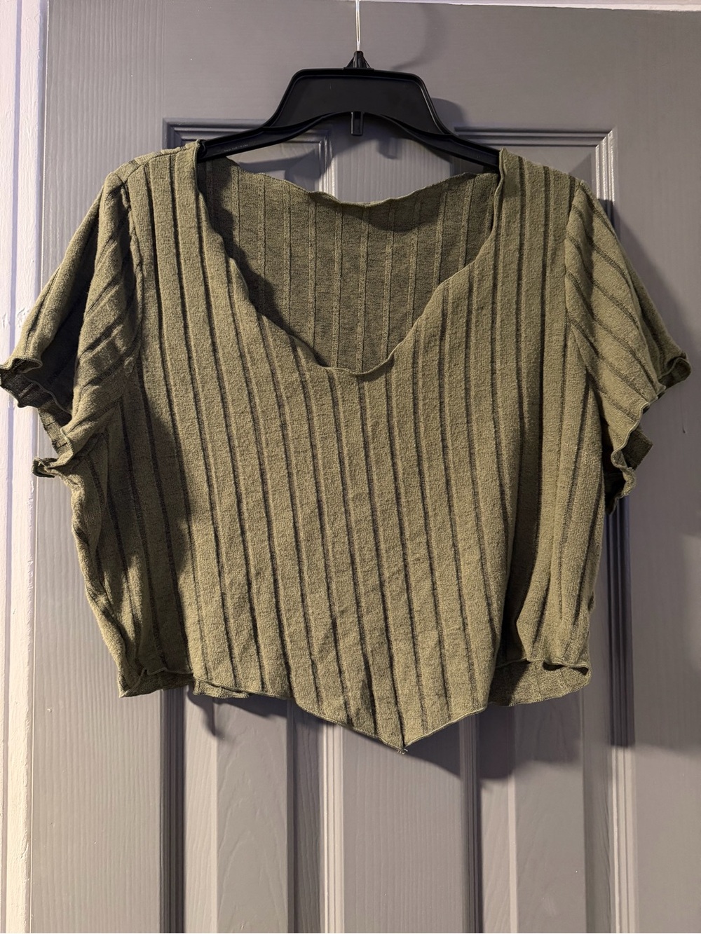 Olive Ribbed V-Neck Crop Top